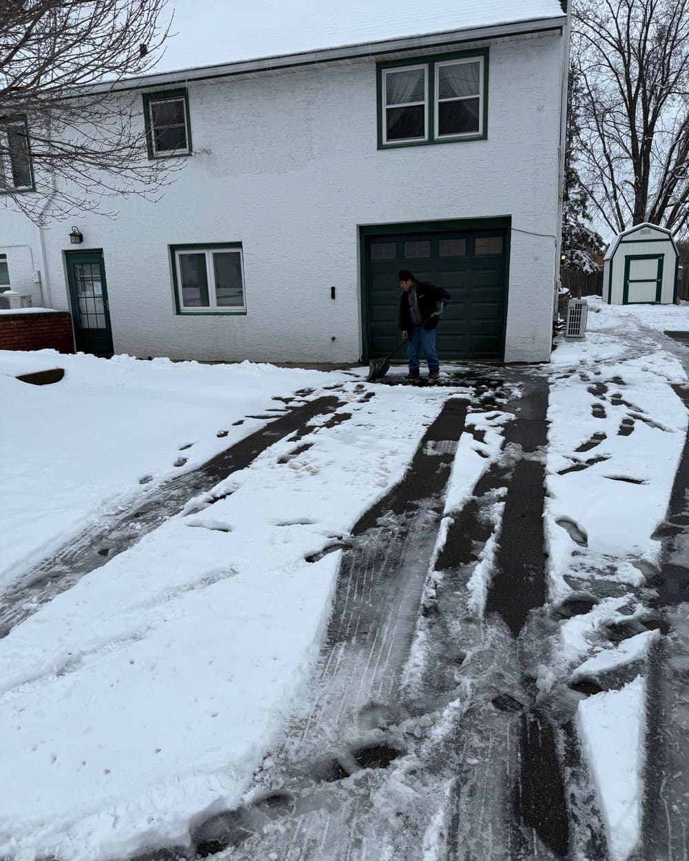 Gallery photos for Driveway Snow Removal Success Story in Minneapolis: Image #1
